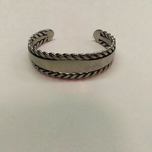 Stainless steel cuff bracelet